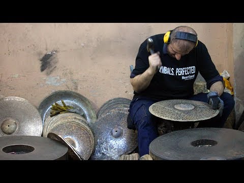 Видео: Как сделать первоклассные турецкие тарелки: Уилбур Саргунарадж