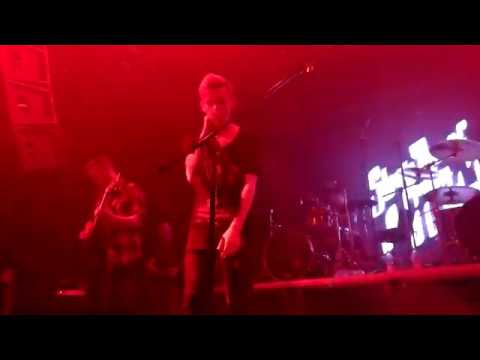 Видео: Step back from my wife! - Зеркала (22.04.18 live @Velicano club)