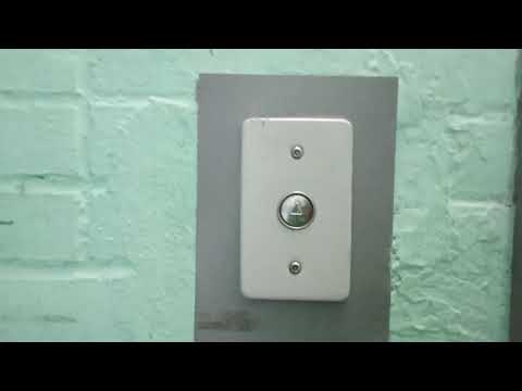 Видео: Новый лифт " МЛМ Невский лифт" в 9 этажке @ Стрельнинское шоссе 6к3, подъезд 4