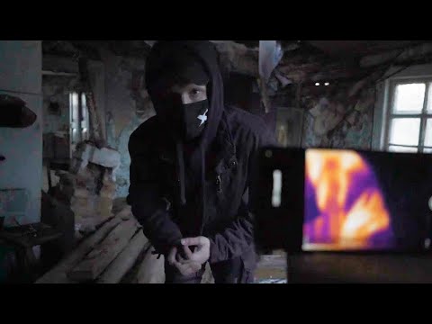 Видео: САМЫЙ СТРАШНЫЙ ДОМ С ЗЛЫМ ПРИЗРАКОМ