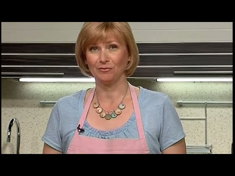 Видео: Панированные помидоры. Малосольные огурцы. Мясной пирог