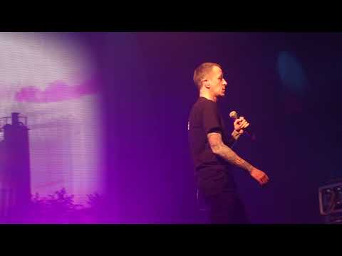 Видео: Кровосток - Ужален (live) [Санкт-Петербург, Космонавт, 11.12.2021]