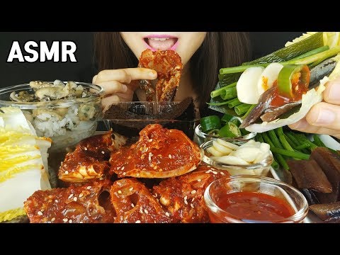 Видео: ASMR пряного сырой краб + Half-сушеная рыба + устрицы рис (едят звуки) Мок-Бэнг