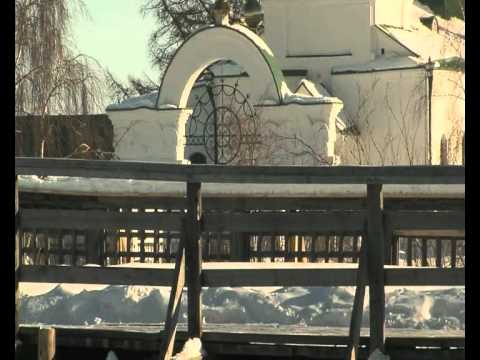 Видео: Бегут мои олени (Манси)