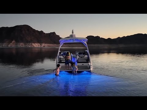 Видео: Ночь на катере в пустыне Невады.