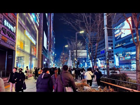 Видео: Ночной променад по Каннаму, Сеул 4K – Холодный зимний вечер, людные улицы и огни города