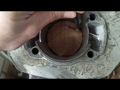 Видео: Форсировка 2т моторов (портинг), шаблоны, фрезы. Запил цилиндра иж планета спорт.