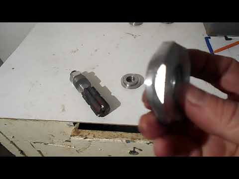 Видео: Блок усиления профильной трубы .Процесс изготовления роликов для нанесение фактуры на проф. трубе