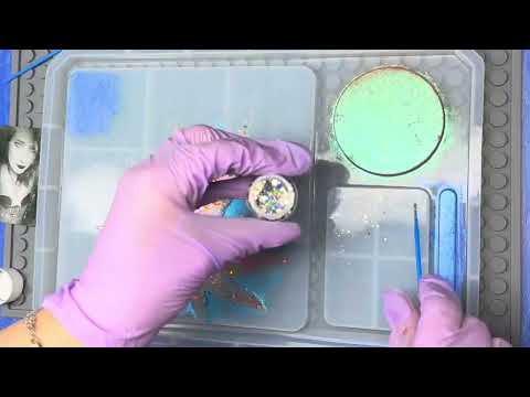 Видео: Первая попытка с эпоксидной смолой! Первый слой! Добавляем фото!