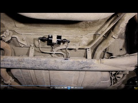 Видео: Замена топливного фильтра на LADA Priora с кондиционером Лада Приора  2009 г