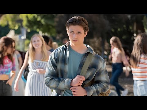 Видео: Уродливый мальчик, над которым всегда издевались, превращается в самого привлекательного | Пересказ