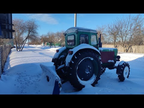 Видео: Установка цилиндра на заднюю навеску трактора Т-40АМ