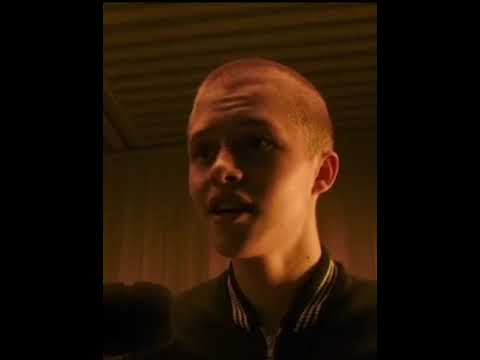 Видео: ПАЛЬТО - Как быть( Александр Серов cover) (слово пацана, кровь на асфальте)