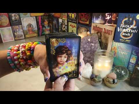 Видео: ВОДОЛЕЙ Прямо сейчас какой-то человек сильно обеспокоен и совершает импульсивный поступок по отно...