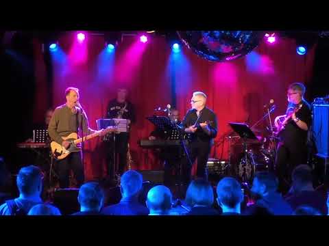 Видео: Вежливый отказ в клубе 16 ТОНН - LIVE  - 07-02-24   Vezhlivy otkaz 16 tons