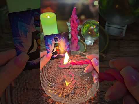 Видео: 📲 Вам сообщение от мужчины 🕵‍♂️ гадание на Таро и воске 🪬🔮🚀