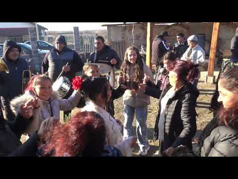 Видео: Годеж На Страхил и Малина  Сл.Долни Цибър 23.11.2024