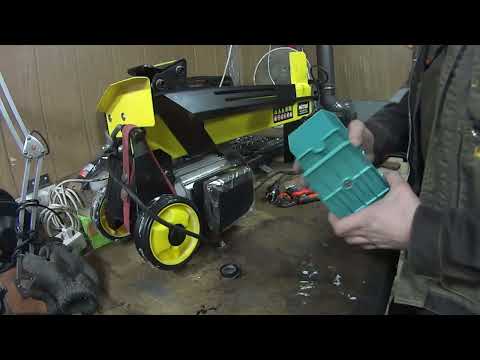 Видео: Дровокол Huter HLS-555 EXC. Установка педали управления.