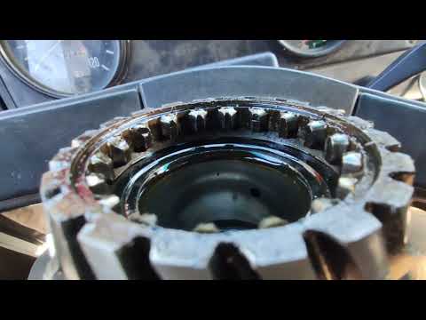 Видео: Выбивания 5- той передачи ЗИЛ