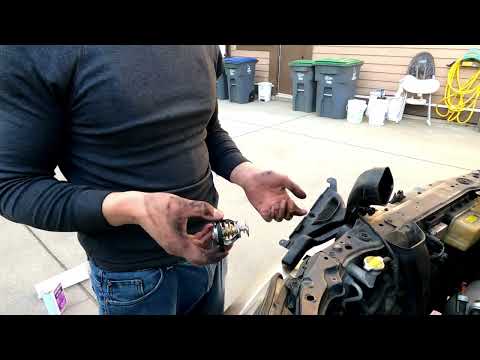 Видео: ЗАМЕНА ТЕРМОСТАТА - Lexus RX 330  ( термостат антифриза) СКАЧКИ ТЕМПЕРАТУРЫ ДВИГАТЕЛЯ - РЕМОНТ!