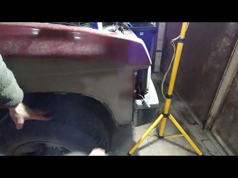 Видео: #Nissan#Terrano1#VG30#WD21 замена петли двери