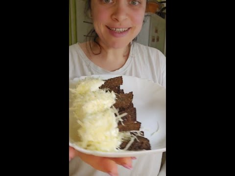 Видео: Ролик № 1554. Чесночные сухарики