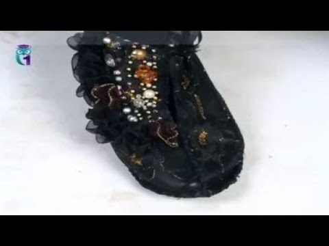 Видео: Делаем ботинки из старой сумки и пушистые рукавички из остатков меха. Мастер класс. Татьяна Лазарева