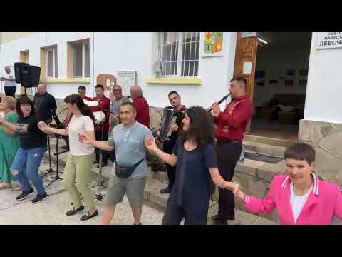 Видео: орк. Родопско настроение - Юбилярско хоро в Левочево, Илинден 2024 | Rodopsko nastroenie - Levochevo
