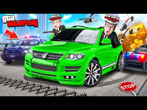Видео: МЫ В ФЕДЕРАЛЬНОМ РОЗЫСКЕ! ПОГОНЯ ОТ КОПОВ И МАФИОЗНАЯ СУЕТА! (GTA 5 RP)