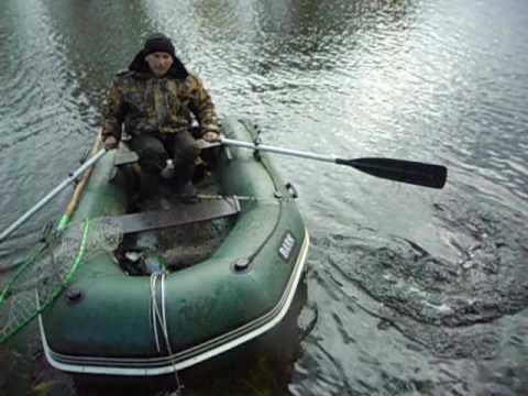 Видео: Лодочный мотор из бензопилы Дружба