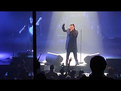 Видео: Холодные стены зимы / ПТВП/ "Чорный концерт". СПб, Aurora Concert Hall. 4 апреля 2025 г.