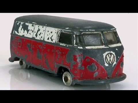 Видео: Фольксваген Т1 Развозной фургон. Реставрация игрушки Corgi Toys № 433 1962 года.