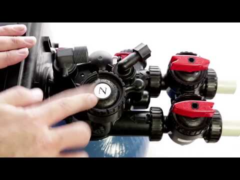 Видео: Устройство и обслуживание клапана Clack WS1RR