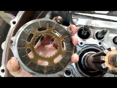 Видео: Ревизия TRAXON 12 TX 2210 TD DAF