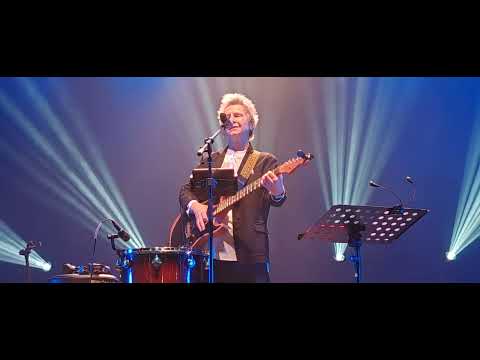 Видео: Сурганова и Оркестр - Ночной полет. Питер  БКЗ