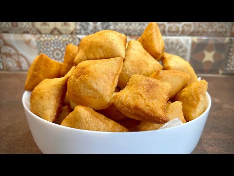 Видео: Най-лесните мекици с мая/ Самые простые пончики на дрожжах/ The easiest yeast donuts