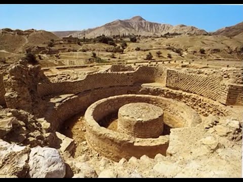 Видео: Тайны Кольского полуострова.  Следы древней цивилизации?  Или...?