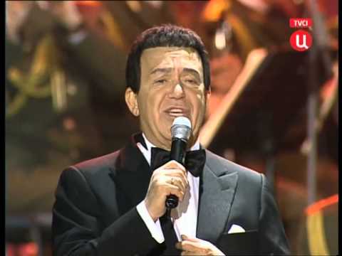 Видео: Иосиф Кобзон Подмосковные вечера