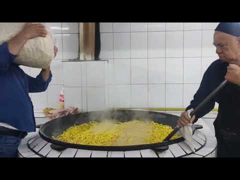 Видео: Процесс приготовления плова 80 кг #плов#рецептплова#кулинария#еда#вкусно#рецепты#готовимдома