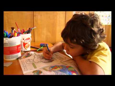 Видео: Малки истории: Петър | Little Stories: Petar on Homeschooling (2011)
