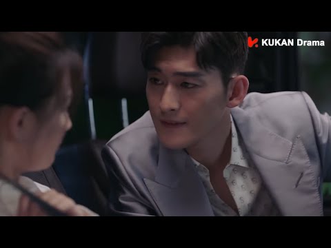 Видео: Героиня вернулась на родину, но парень не отпускает ее домой, а только чтобы насладиться их сладость