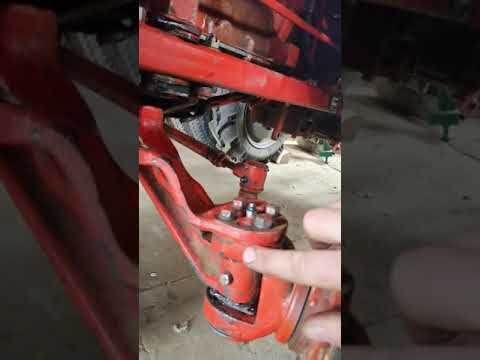 Видео: Хтз т 012 кмз т 012 передня балка