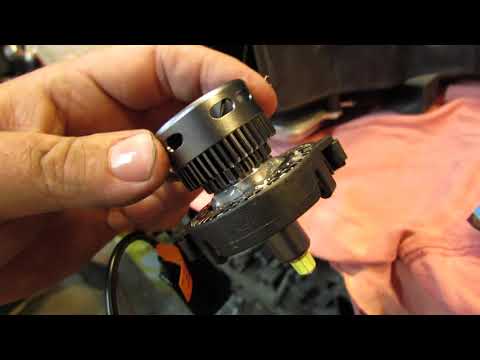 Видео: Переделка фар Cadillac Escalade HID в светодиодные