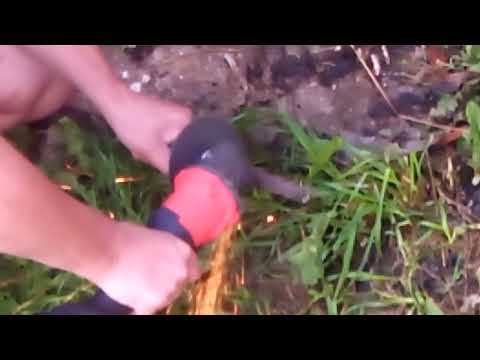Видео: аккумуляторная болгарка из китая встает при нагрузке причина . меняем аккумулятор