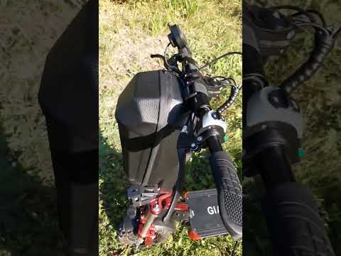 Видео: Новый електросамокат Giant Outlander. Обкатка, характеристики.