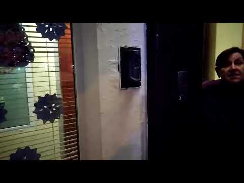 Видео: ⚡ИЗ-ЗА НЕАДЕКВАТНОЙ КОНСЬЕРЖКИ СНЯТ БЫЛ ТОЛЬКО ГРУЗОПАССАЖИРСКИЙ ЛИФТ КМЗ-1997 г (АДРЕС В ОПИСАНИИ!)