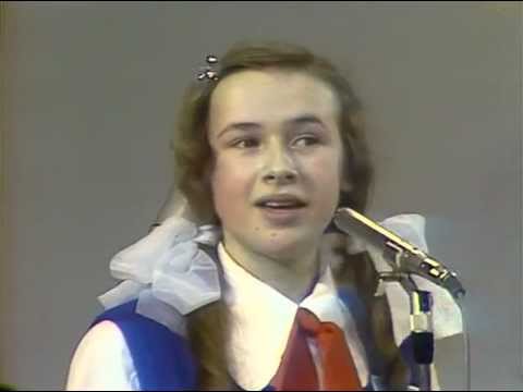 Видео: Большой Детский Хор. Лесной олень.