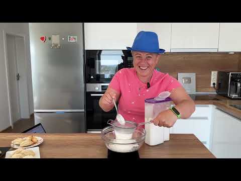 Видео: В МИКРОВОЛНОВКЕ! ШОКОЛАДНЫЙ ПИРОГ НА ВОДЕ к чаю. Вкус как Торт Прага.