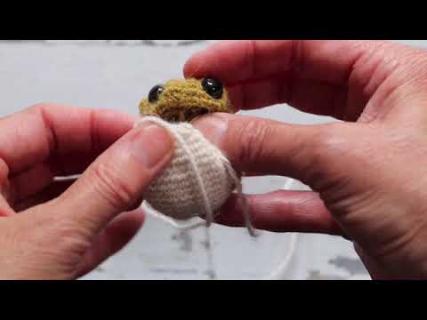 Видео: Вязаная жаба крючком