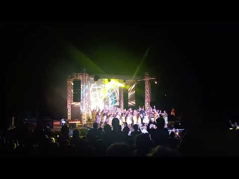 Видео: Лятна жълта рокля | Веселин Маринов концерт, Варна, 28 юли 2025г. 